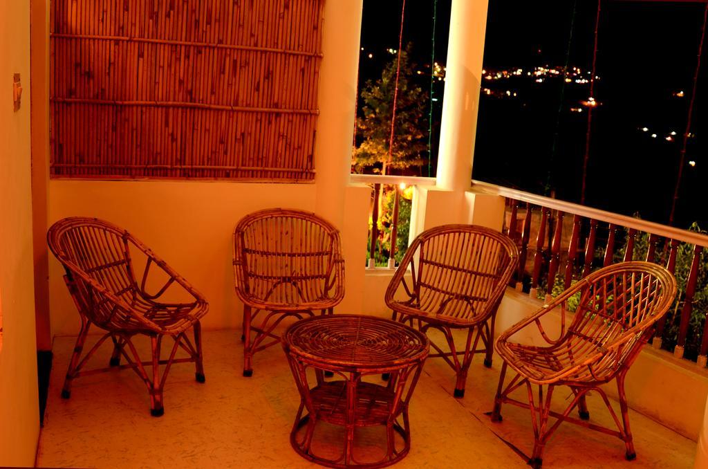 Kalawati Retreat Eco Village Resort Ranikhet Esterno foto